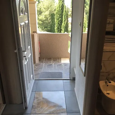 Ivankovic Apartment *